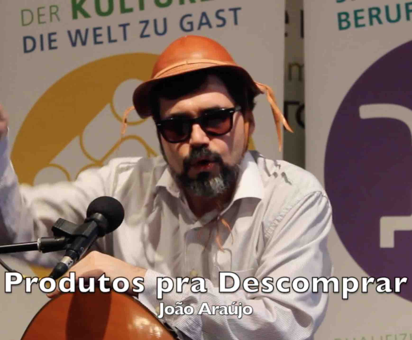 João Araújo em declamação de cordel